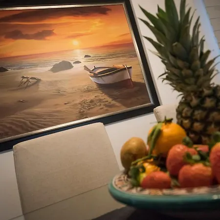 Апартаменти Skylight Megaron *