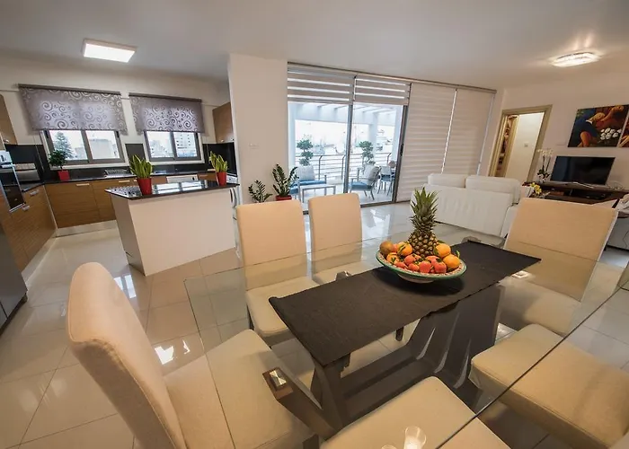 Skylight Megaron Апартаменты