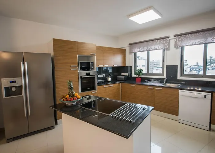 Skylight Megaron Апартаменты *